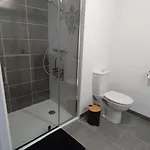 T2 Avec Terrasse En Ville, Proche Et Campagne סן נזאר